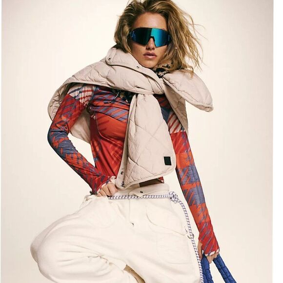 Free People Movement Chill Out Packable Puffer Poncho Scarf Vest One Size - Picture 10 of 15